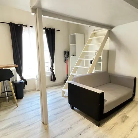 Calme Et Confort - Proche Centre-ville & Commerces - 20min Du Futuroscope - Wifi Gratuit *