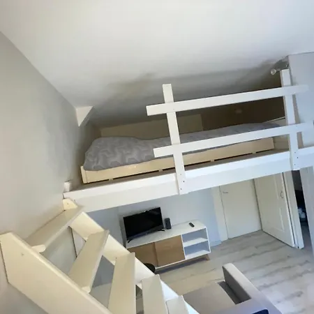 Calme Et Confort - Proche Centre-ville & Commerces - 20min Du Futuroscope - Wifi Gratuit Poitiers