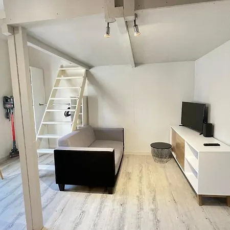 Calme Et Confort - Proche Centre-ville & Commerces - 20min Du Futuroscope - Wifi Gratuit Poitiers