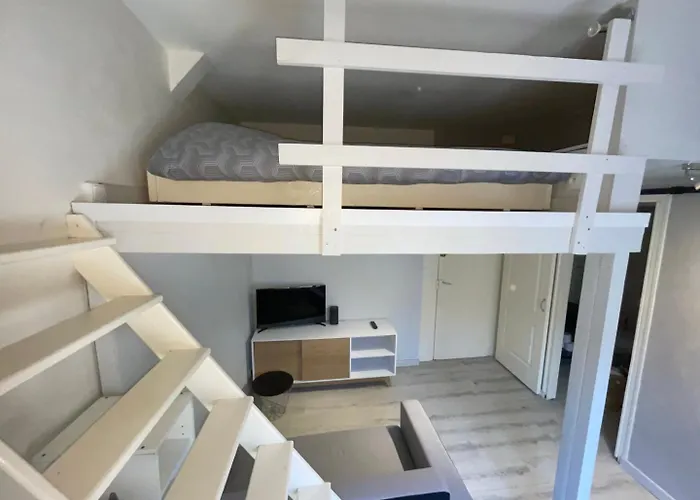 Calme Et Confort - Proche Centre-ville & Commerces - 20min Du Futuroscope - Wifi Gratuit Poitiers