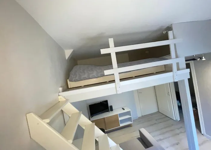 Calme Et Confort - Proche Centre-ville & Commerces - 20min Du Futuroscope - Wifi Gratuit Poitiers